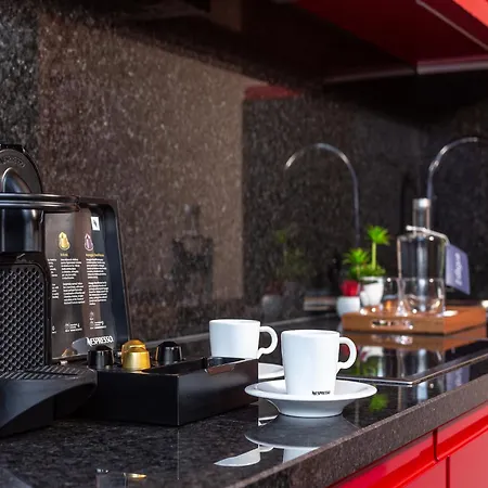 アパート Spacious Modern In ポルト