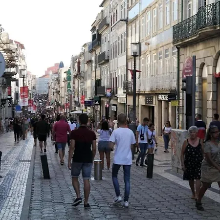 Spacious Modern In *