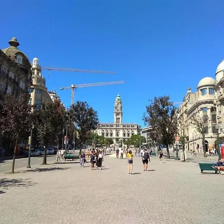 Spacious Modern In شقة