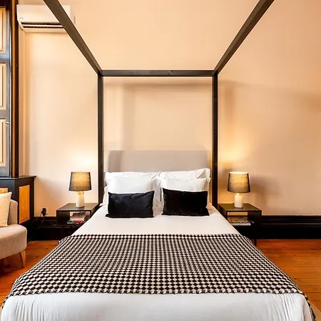 Апартаменты Spacious Modern In *